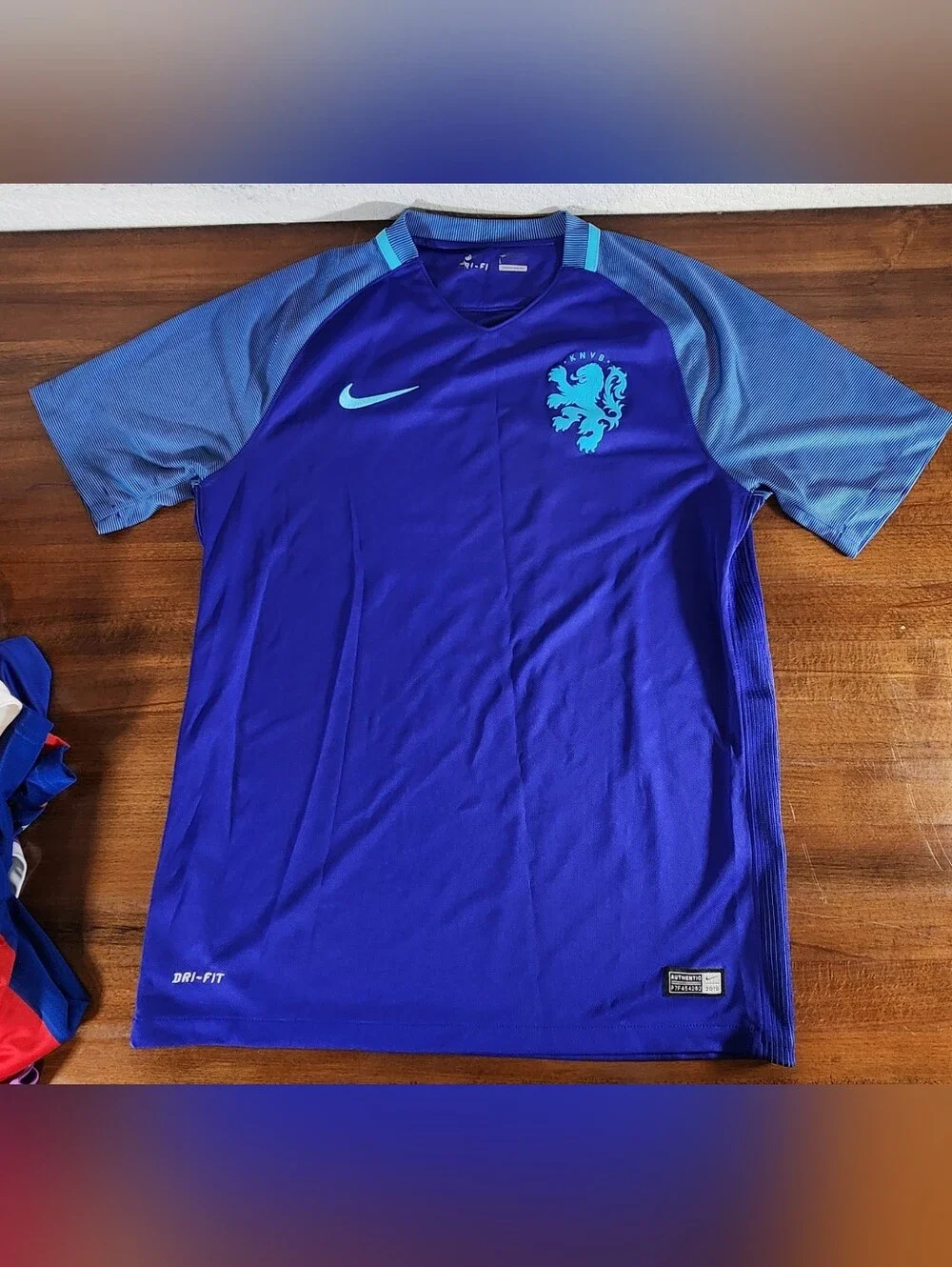7 Mens Jerseys
